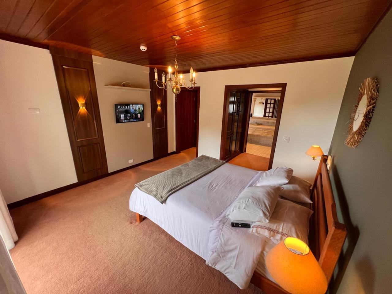 Bella 4*